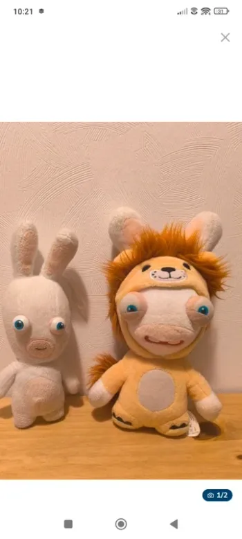 2 peluches lapin crétin
