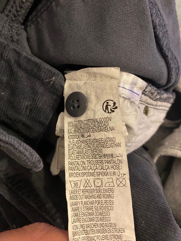 Kiabi : pantalon fille en velours taille 4 ans - photo numéro 4