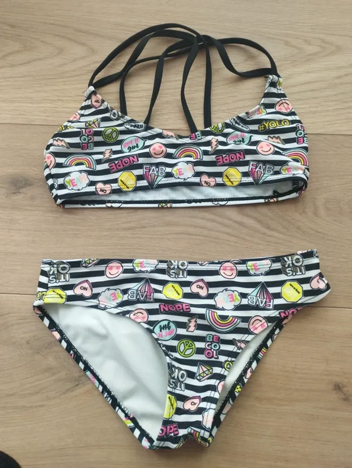 Maillot de bain 2 pièces 12 ans