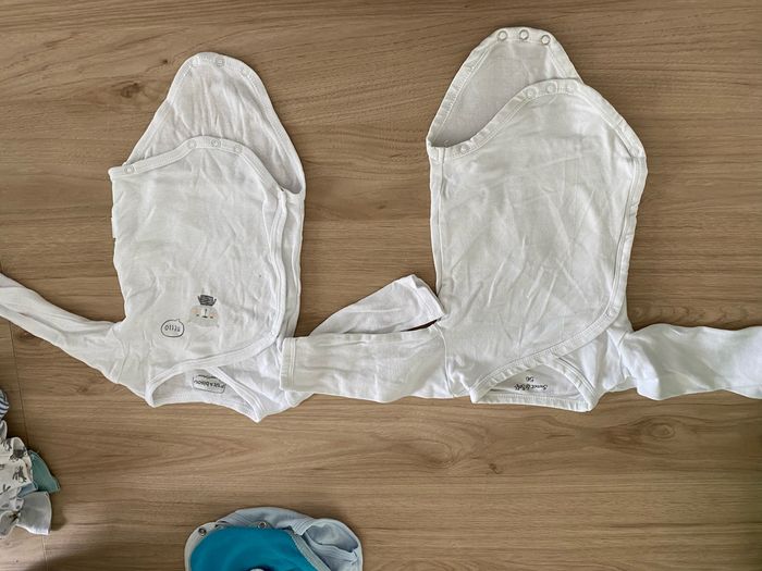 Lot de 2bodys bébé garçon 3 mois