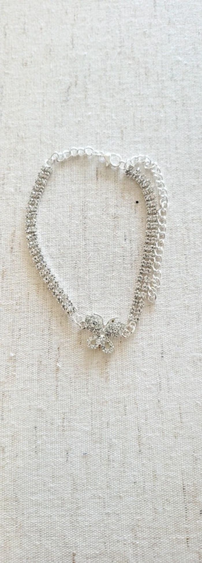 Bracelet de cheville strass papillon – Bijou brillant et féminin - photo numéro 2