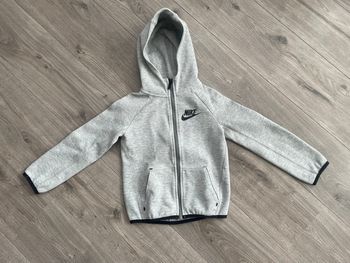 Veste Nike tech 11O/116