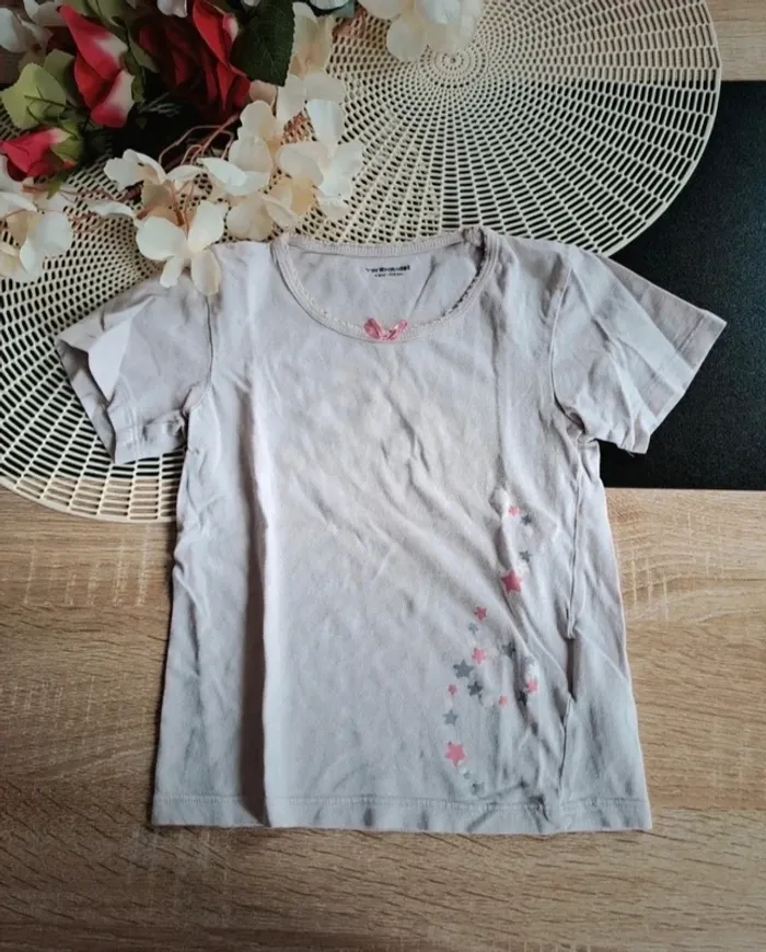 Lot de 4 tee-shirt, taille 6-8 ans - photo numéro 2
