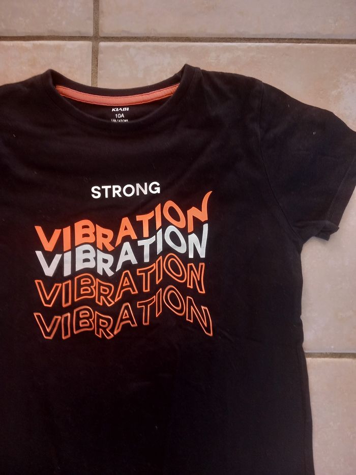 Tee-shirt garçon  10 ans - photo numéro 3