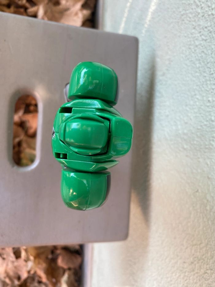 Figurine Power Rangers jungle fury vert - photo numéro 4