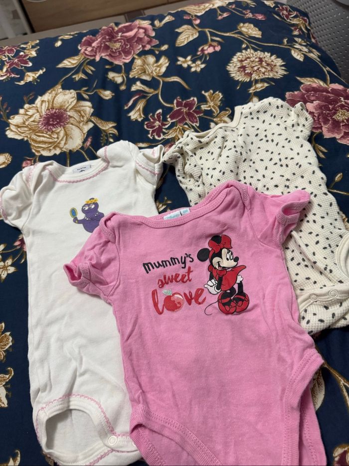 🎀 Gros lot vêtements fille – Taille 6 mois 👶💕 - photo numéro 2