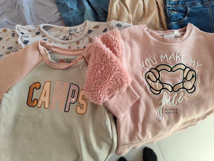 Lot de vêtements 12 mois filles - photo numéro 2