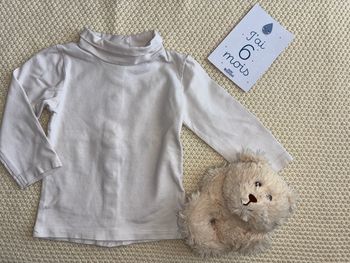 TEE shirt