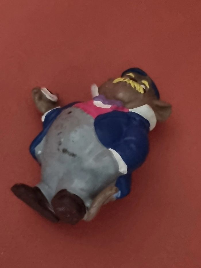 figurine rare Bully Dr Dawson de Basile détective privé Walt disney - photo numéro 5