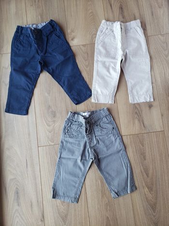 Lot pantalons fins 09 mois