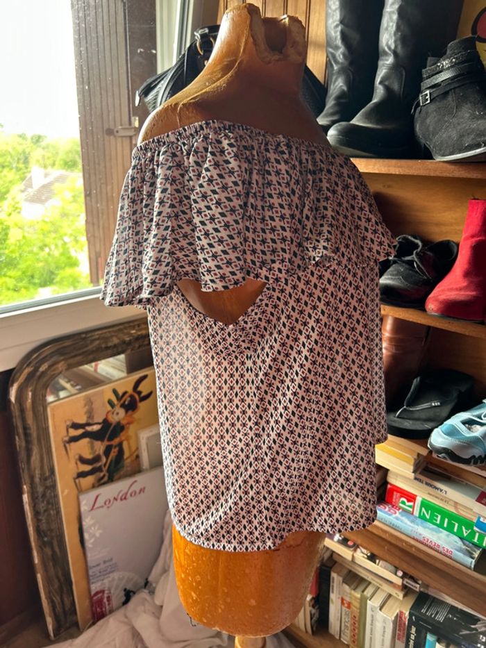 Blouse à épaule dénudées motifs - photo numéro 4
