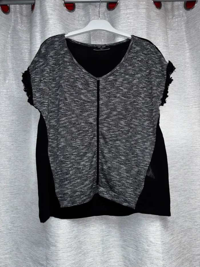 Tee-shirts femme, t-shirt léger, haut été noir, tshirt Teddy Smith taille 1