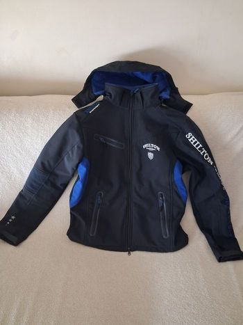 ​Blouson Softshell Shilton – Collection "Sports Dept" – Très bon état