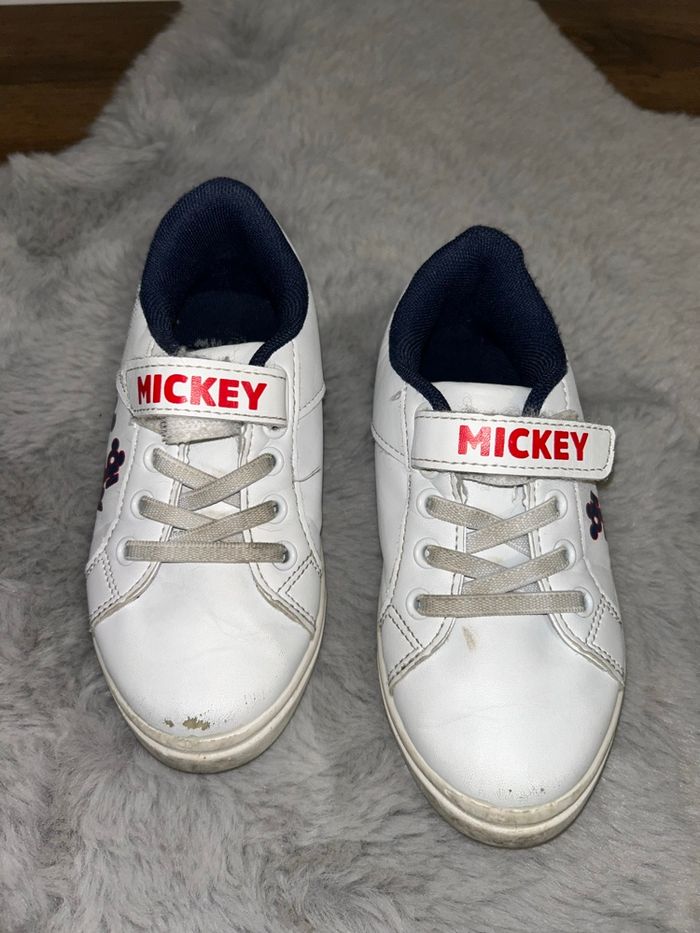 Basket Mickey blanche - Taille 28 - photo numéro 3