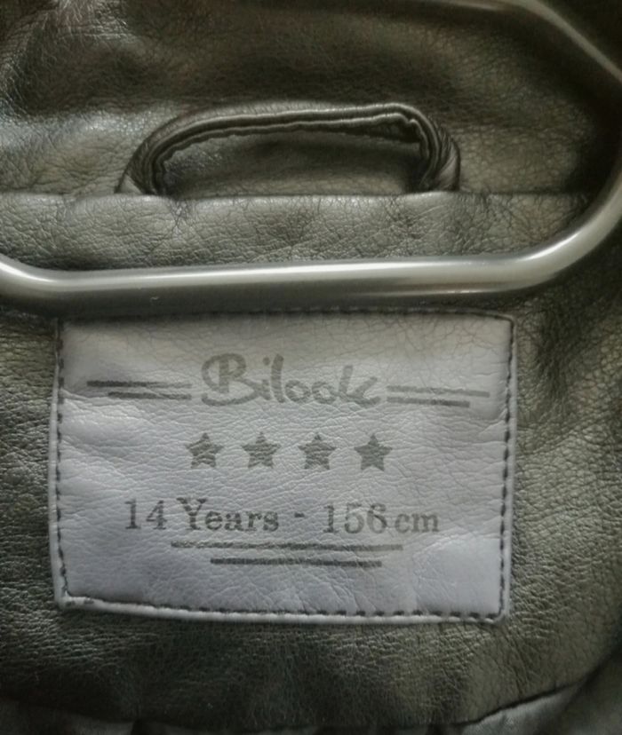 Blouson Kiabi
14 ans - photo numéro 4