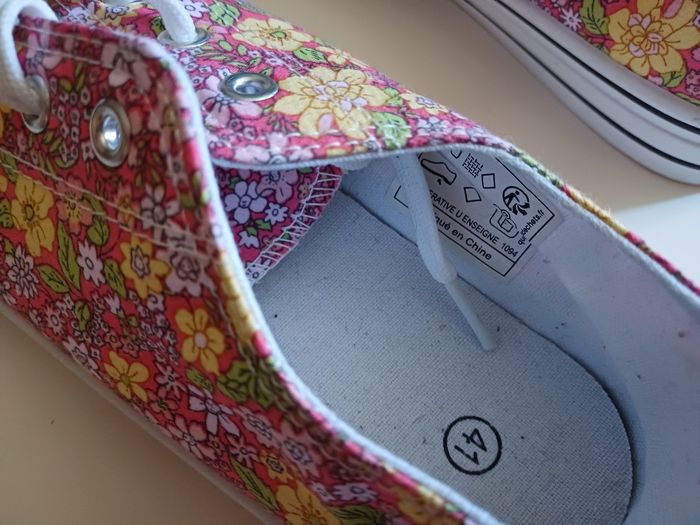 Jolie baskets en toile imprimé fleuri neuve - photo numéro 7