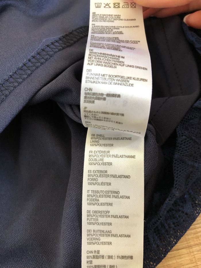 Robe bleue marine neuve sans manches Mela London taille 36 (valeur 45€) - photo numéro 10