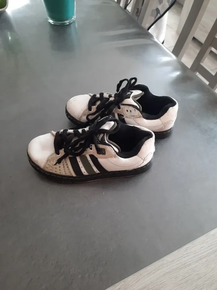 Basket adidas - photo numéro 2