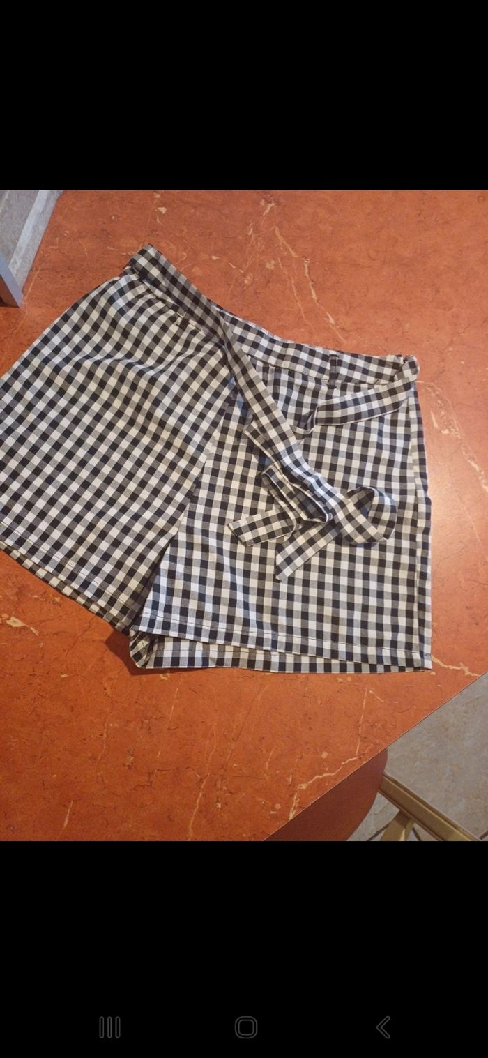 Short femme taille S