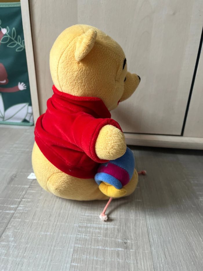Peluche Winnie l’ourson - photo numéro 2