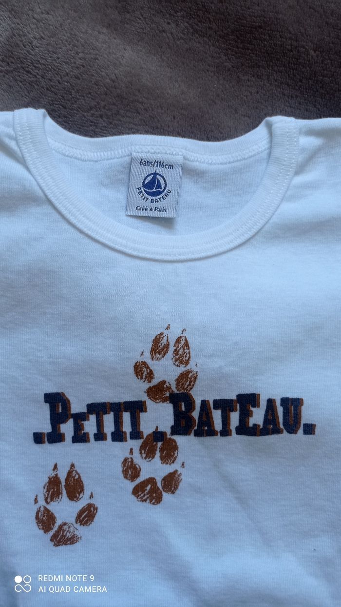 T-shirt blanc Petit Bateau 6 ans neuf sans étiquette - photo numéro 3