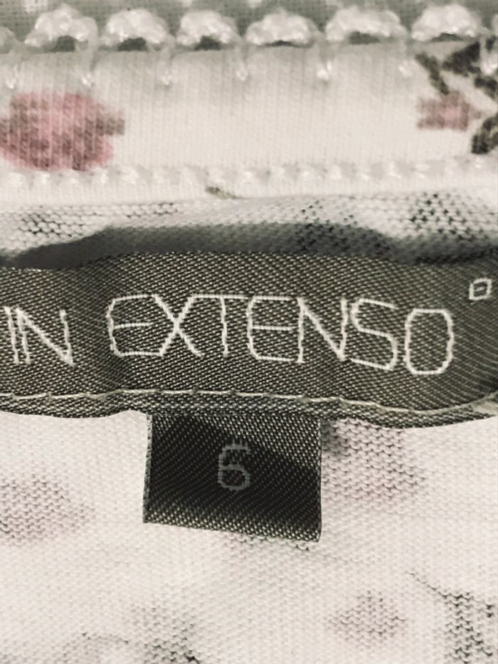 Tee-Shirt fleuri 6 Ans - photo numéro 4