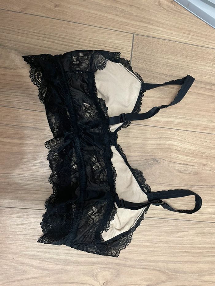 Soutien gorge - photo numéro 2