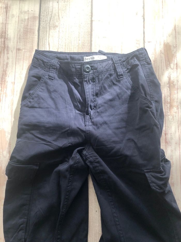 Bershka - pantalon femme Taille 34 - photo numéro 2