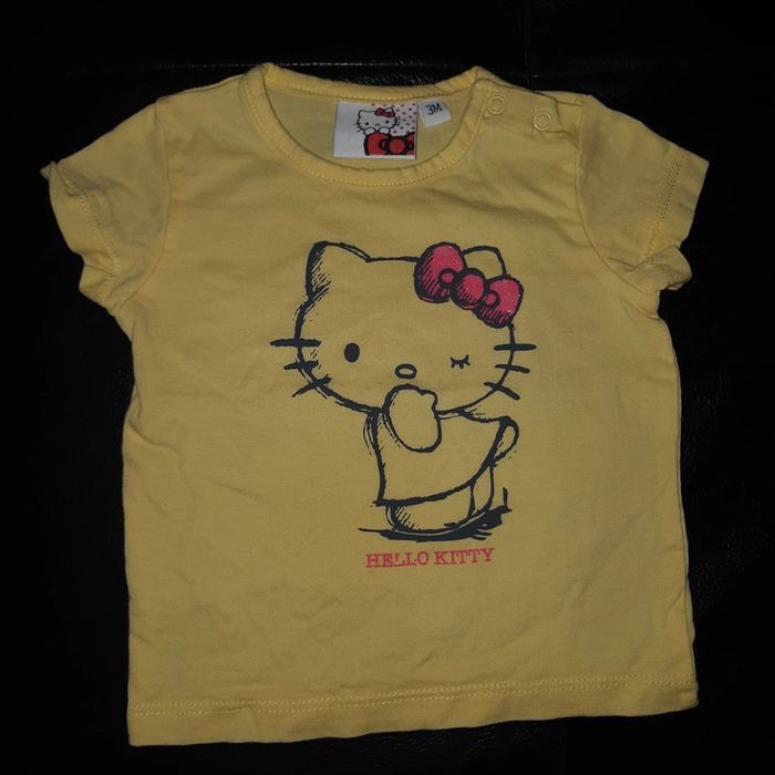 Tee-shirt hello kitty 3 mois TBE