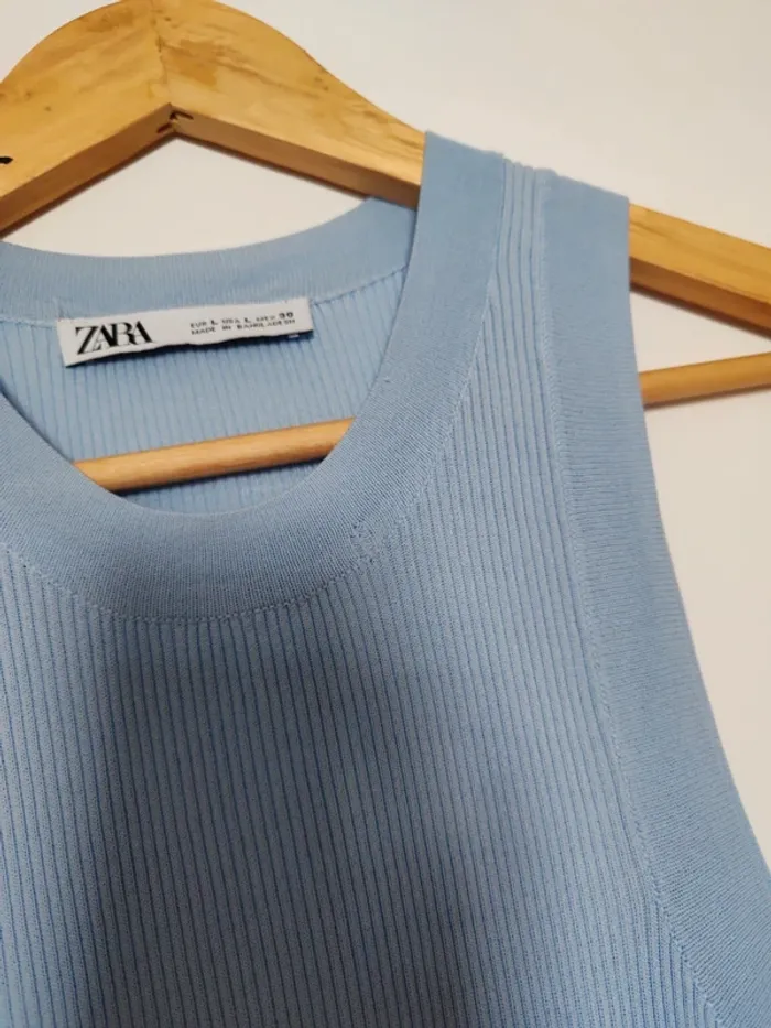 Top bleu - photo numéro 4