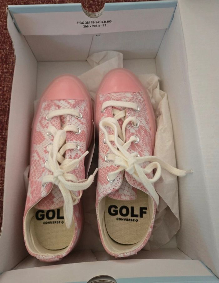 Converses Golf taille 36 - photo numéro 6
