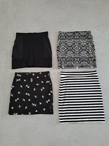 Lot jupes 34 XS