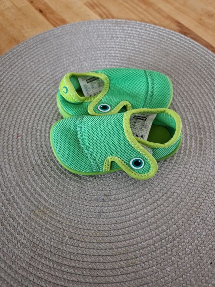 Chaussures de piscine Decathlon - photo numéro 3