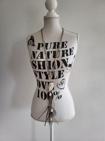Collier long coquillage