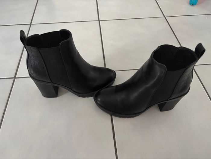 Botte à talons noir - photo numéro 3