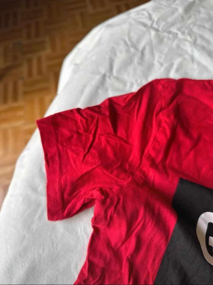 T-shirt. A manches courtes. Enfant. Garçon. Rouge. - photo numéro 6