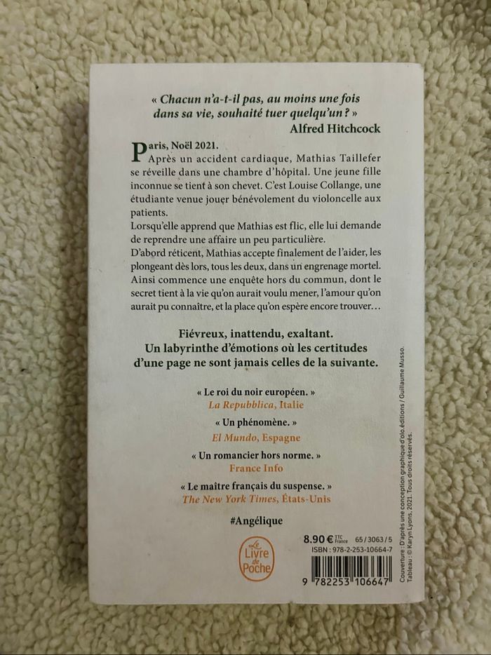 Livre Guillaume Musso « Angélique » parfait état - photo numéro 2