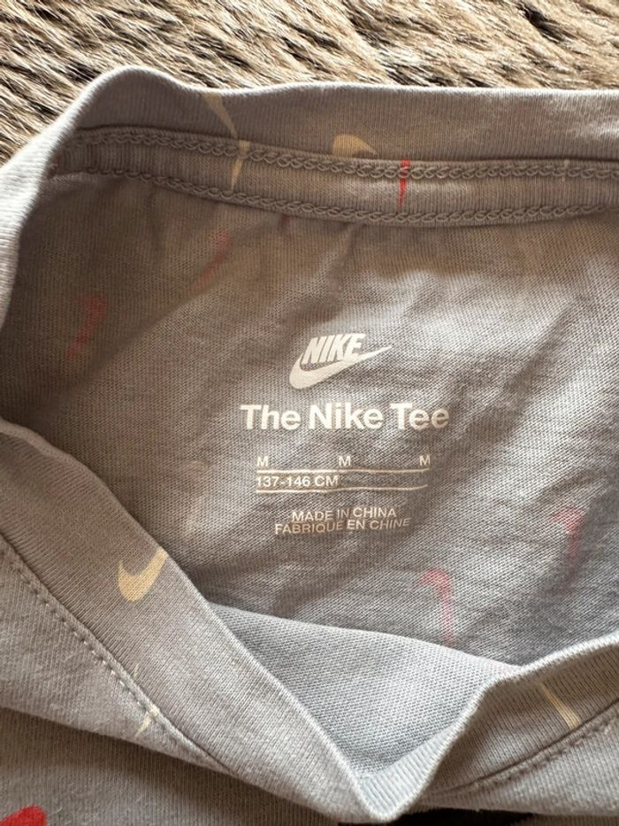 Tee shirt court Nike - photo numéro 3