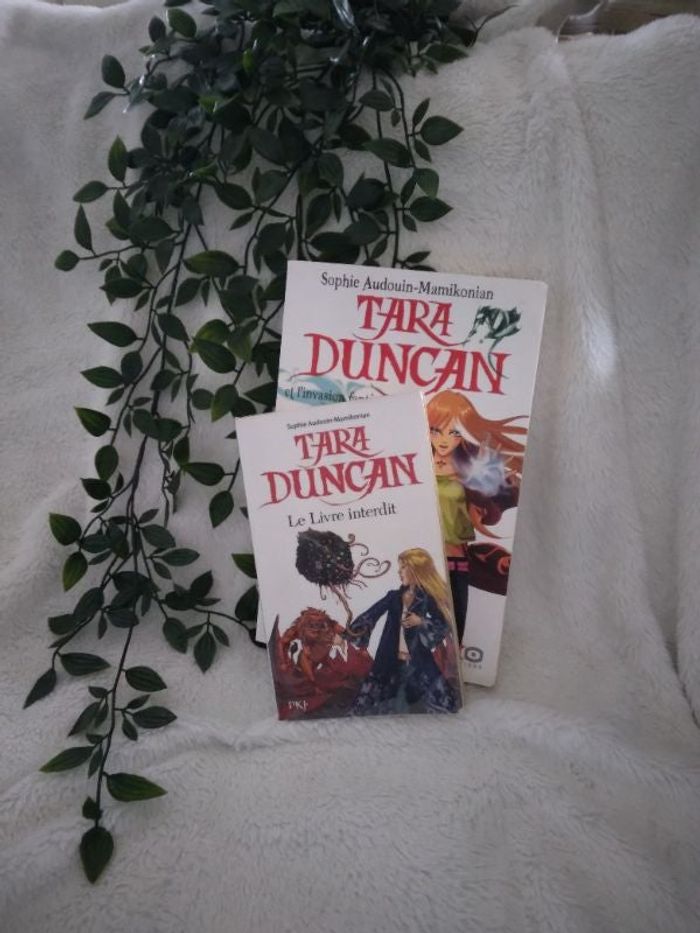 Livre Tara duncan