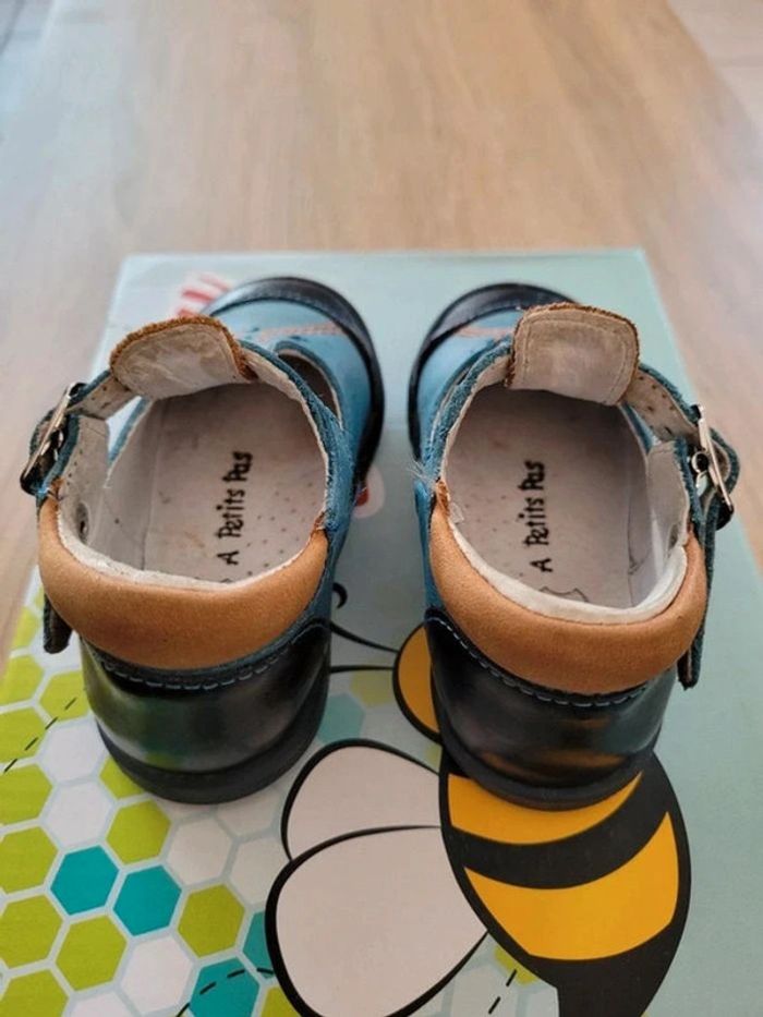 Chaussures en cuir garçon en 22 - photo numéro 4