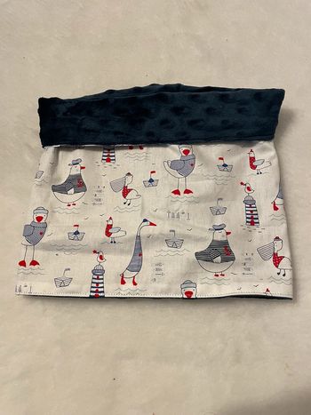 Snoods marine mouettes