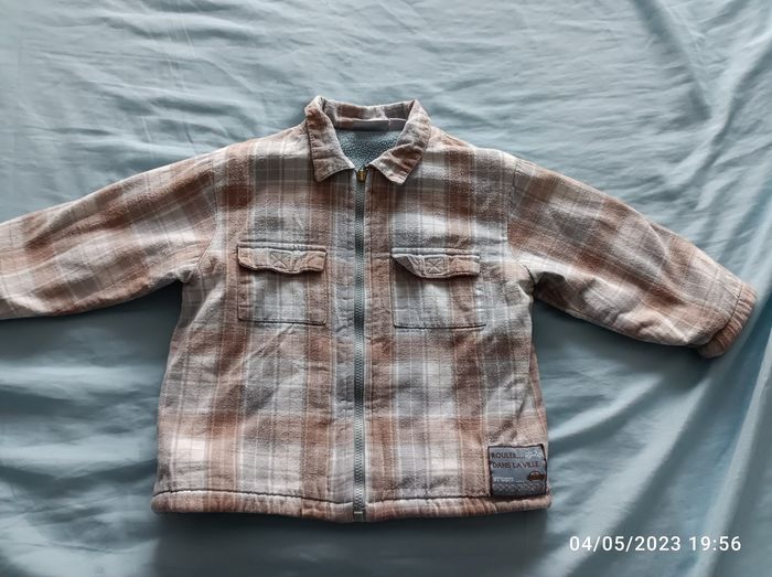Veste doudoune polaire taille 18 mois