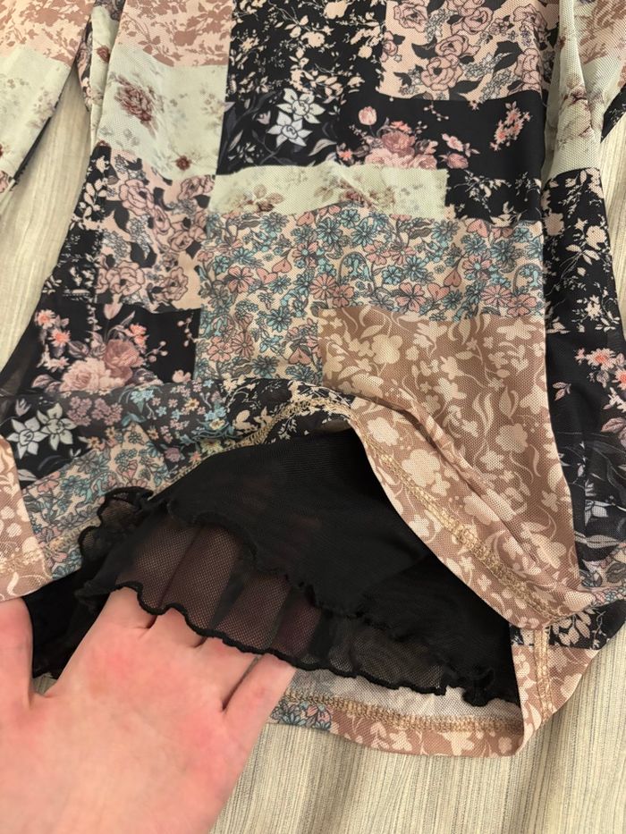 Haut mesh vintage patchwork fleurs - photo numéro 10