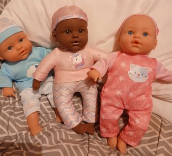 Lot de 3 poupon neuf