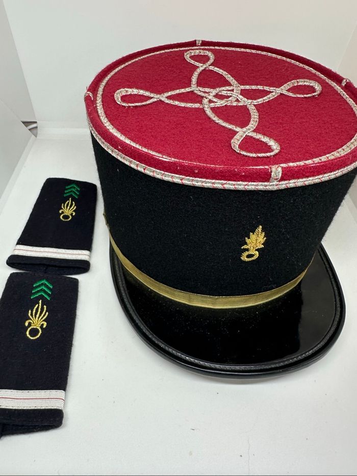 Képi Militaire Légion Étrangère Adjudant Avec Fourreaux D’épaule / Militaria - photo numéro 9