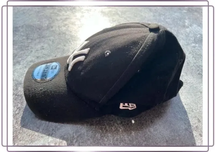 Casquette noire homme/femme New Era Black cap men/women Schwarze Damen/Herren Berretto uomo/donna - photo numéro 2