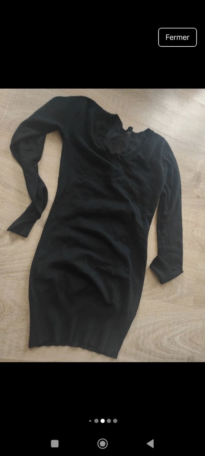 Pull long noir et neuf femme avec dos transparent et strass - photo numéro 5