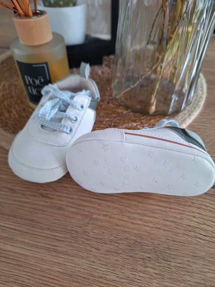 Tennis bebe tao 6 12 mois - photo numéro 2