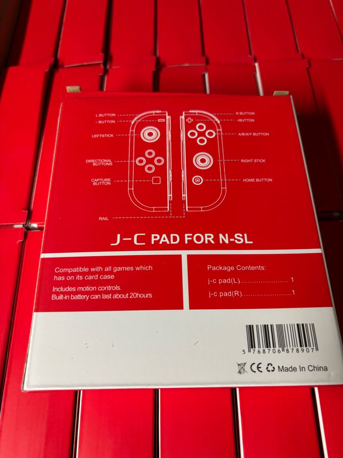 Manettes Joy-Con compatibles Switch (L/R) – LED & sans fil 🎮✨ Neuves – Jamais utilisées - photo numéro 2
