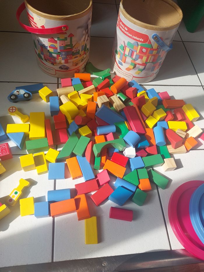 Lot de blocs de construction - photo numéro 2